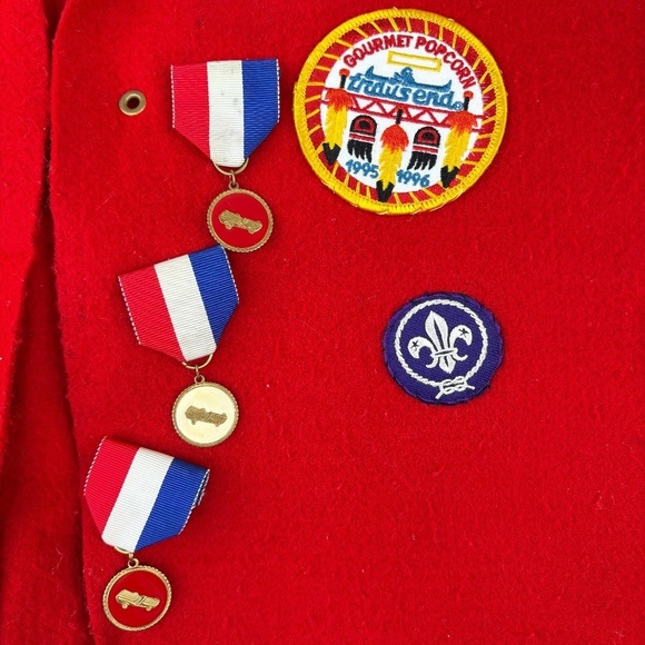 VTG 90s Official Boy Scouts of America WEBLOS Red Vest Size Medium - Picture 2 of 13